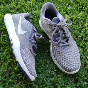 Nike flex training shoes